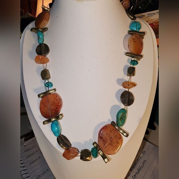 Chico's Elegant multicolor beaded necklace 17"+2" - Picture 2 of 10